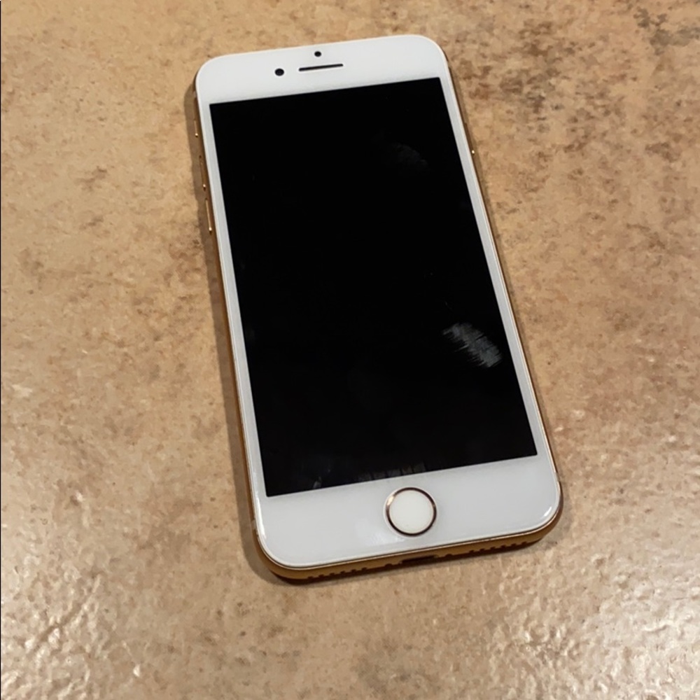 I phone 8